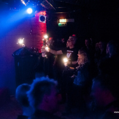 20114_8743