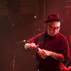20135_9369