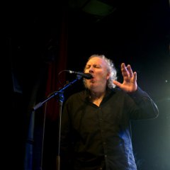 20043_7462